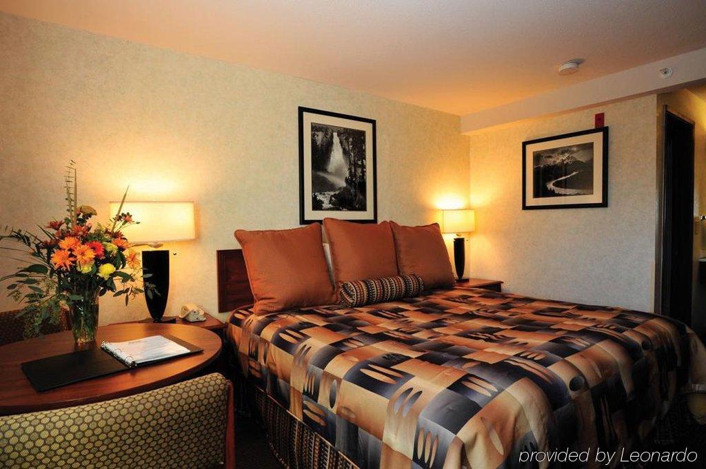 Ramada By Wyndham Medford Airport North Motel Kamer foto